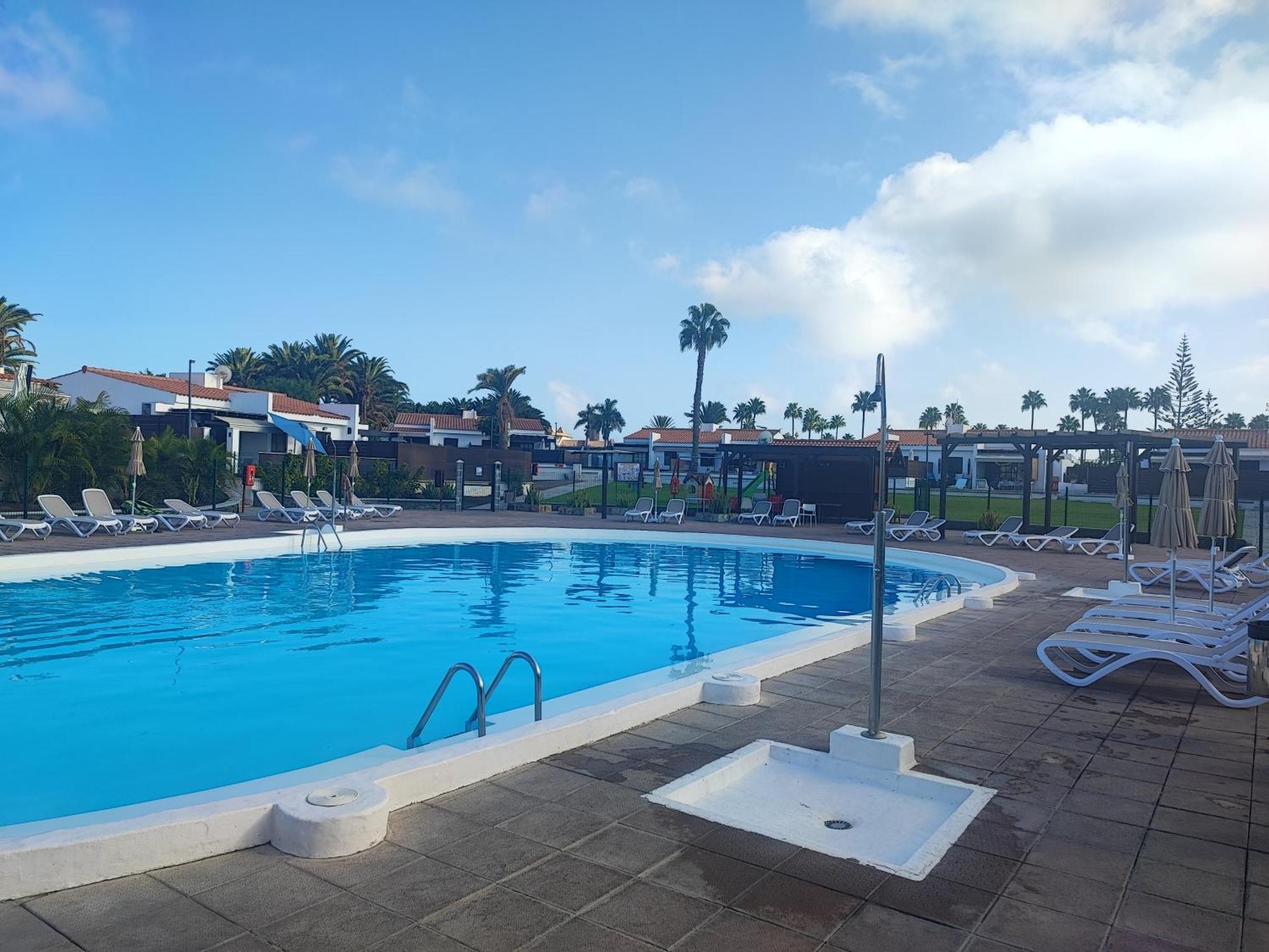Bungalow Maspalomas Golf Con Jacuzzi, Piscina Y Jardin San Bartolomé Екстериор снимка