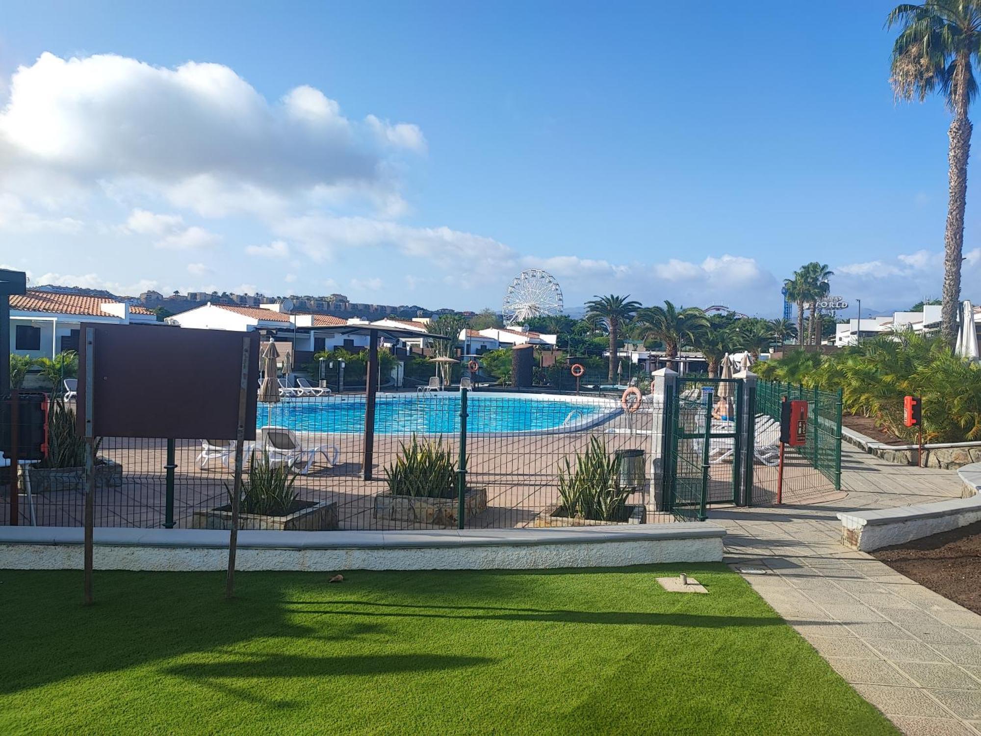 Bungalow Maspalomas Golf Con Jacuzzi, Piscina Y Jardin San Bartolomé Екстериор снимка