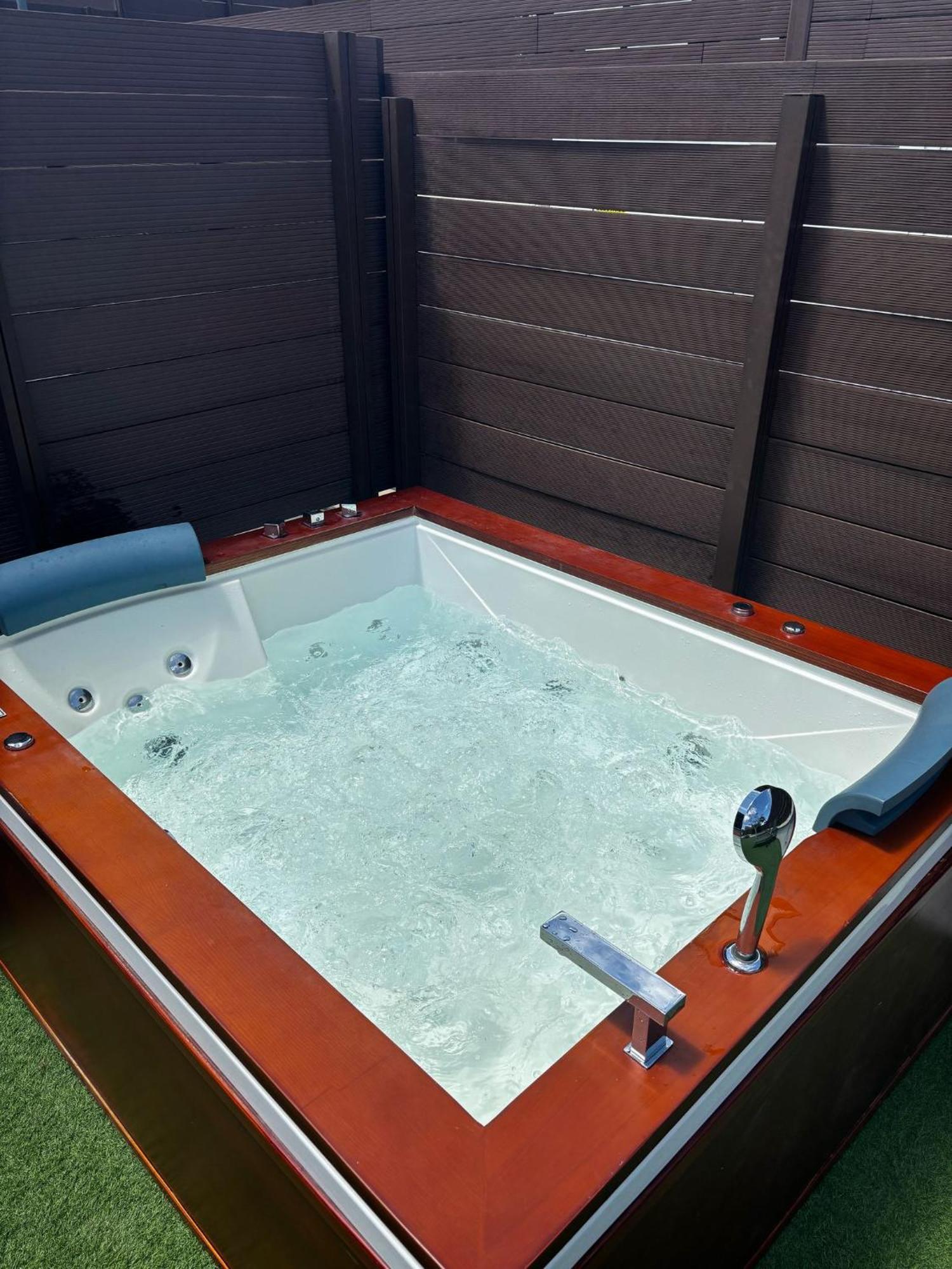 Bungalow Maspalomas Golf Con Jacuzzi, Piscina Y Jardin San Bartolomé Екстериор снимка