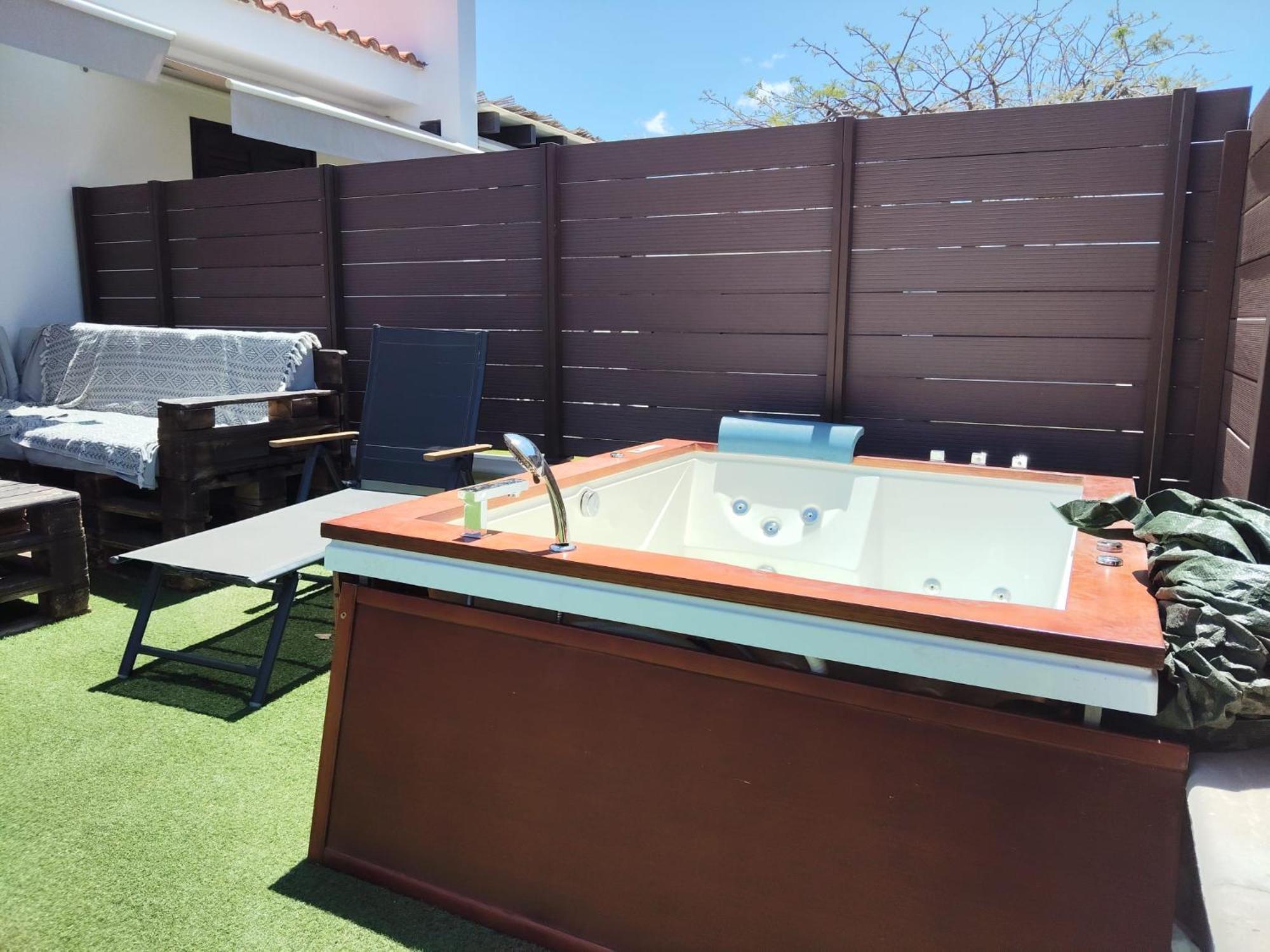 Bungalow Maspalomas Golf Con Jacuzzi, Piscina Y Jardin San Bartolomé Екстериор снимка